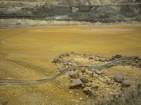 Slag, remains of open pit mines, Alto de Ticlio, Peru