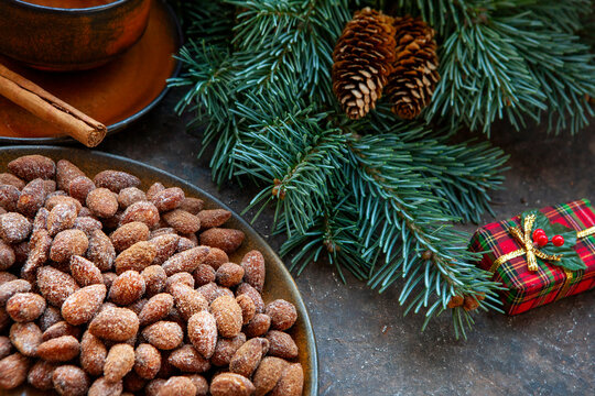 Gebrannte Mandeln German Cinnamon Roasted Almonds, Traditional Christmas Treat