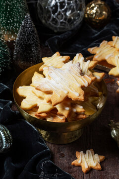 Christmas Shortbread Cookies with Icing and Festive Decorations