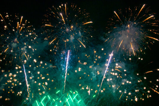 Green Firework celebrate anniversary happy new year 2026, 4th of july holiday festival. colorful firework night time to celebrate national holiday. countdown new year party 2027 background. Countdown