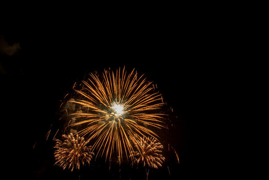 Countdown to new year 2027 gold party time event. Happy new year 2026, 4th of july holiday festival celebration night. Golden Firework Countdown to new year 2027 party time event anniversary