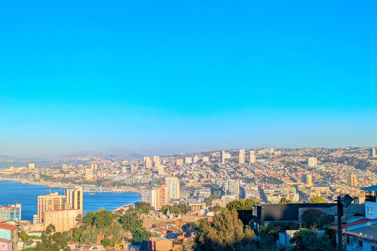 cityscape skyline panorama Valparaiso, Chile