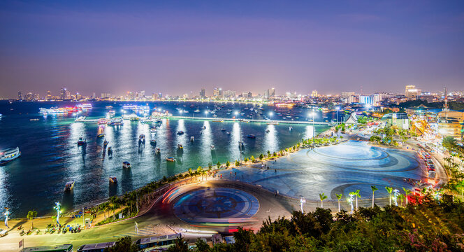 tourist attractions in the city park of Pattaya City, 
The most beautiful Viewpoint Pattaya City in Thailand 