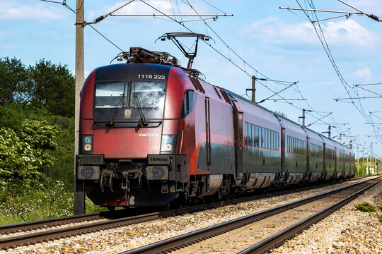 OBB Railjet passing through the Eastern Railway on May 22, 2026 in Zurndorf, Austria