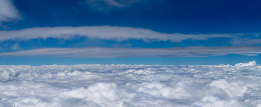 A strange white lenticular cloud formation