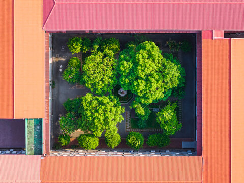 Sunny Modern School Campus Outdoor View