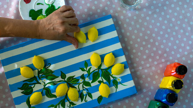 hobby painting with silicon lemon