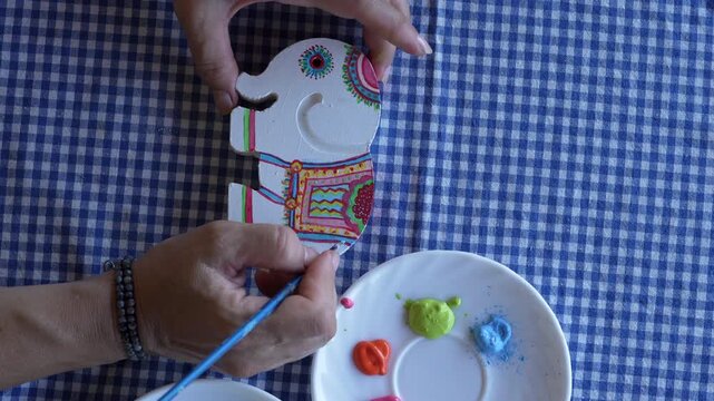 hobby painting with silicon lemon