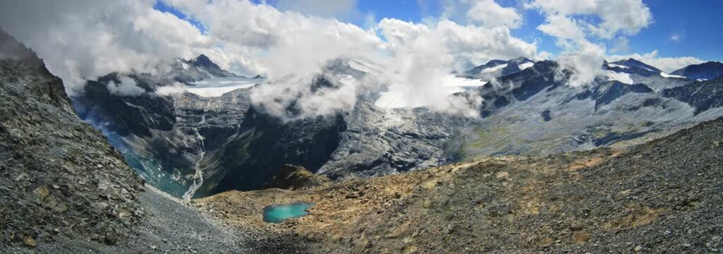  Anamorphic Lens - Landscape of the Adamello glaciers