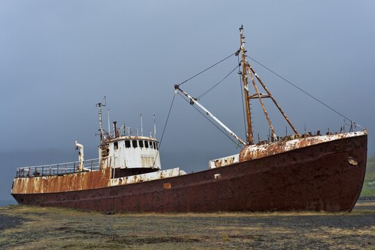 Shipwreck, Patreksfjoerdur Fjord, Westfjords or West Fjords, Iceland, Europe