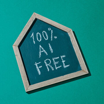 a closeup of the handwritten 100% AI FREE message