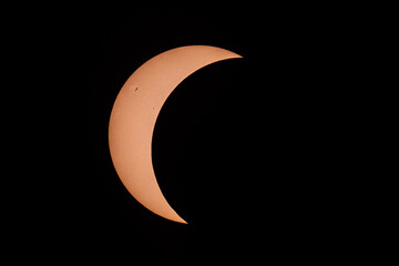 Crescent sun during partial solar eclipse through solar filter, Spain, 2026 © FelixB