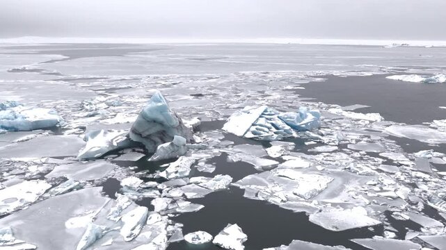 J&ouml;kuls&aacute;rl&oacute;n (Iceland) | Drone