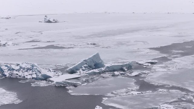 J&ouml;kuls&aacute;rl&oacute;n (Iceland) | Drone