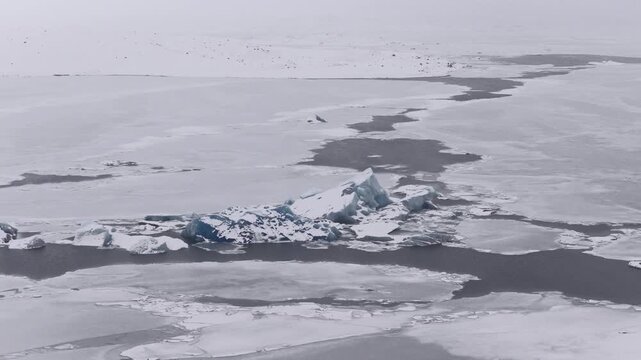 J&ouml;kuls&aacute;rl&oacute;n (Iceland) | Drone