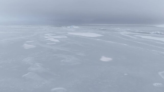 J&ouml;kuls&aacute;rl&oacute;n (Iceland) | Drone