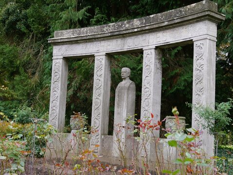 Cordesdenkmal auf dem Friedhof Ohlsdorf in Hamburg