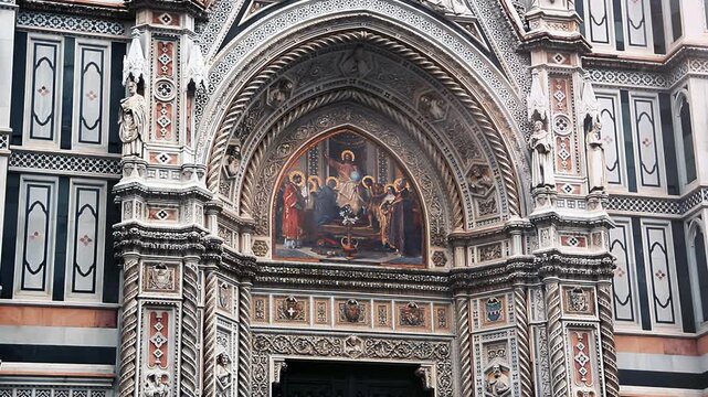Close Up Of Mosaic And Sculptures On Portal Of Florence Cathedral Duomo Di Firenze In Italy - 4K