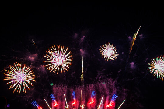 Countdown to new year 2027 gold party time event. Happy new year 2026, 4th of july holiday festival celebration night. Golden Firework Countdown to new year 2027 party time event anniversary