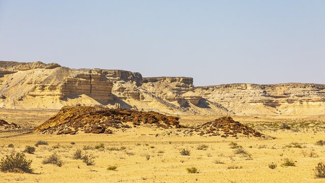 Eroded rock landscape at a fossilised reef edge, Huqf stone desert, Arabian Peninsula, Sultanate of Oman