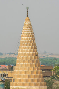 Iran: Tomb of the Prophet Daniel, conic dome in steps in Susa, Khuzistan.