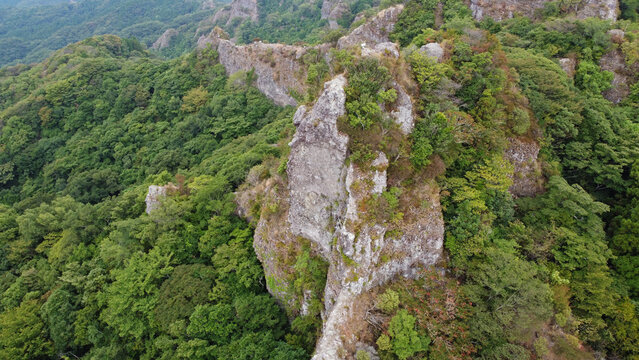 田原山（鋸山）の大観峰のドローン空撮