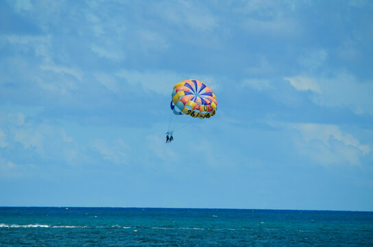 Parasailing Over the Water off of South Pointe Park Beach