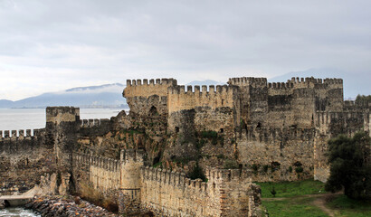 Mamure (Anamur) castle ruins, Turkey © Kybele