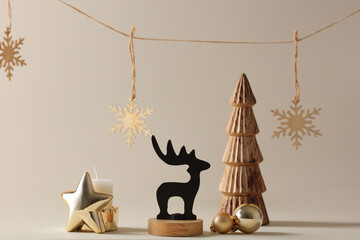 Scandinavian Christmas decorations with wooden tree and reindeer © photoguns
