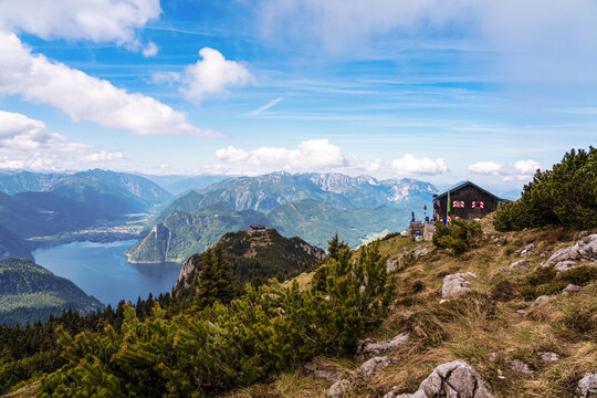 Mountain hut on the Traunstein summit with view over Traunsee lake and the Alps, Upper Austria