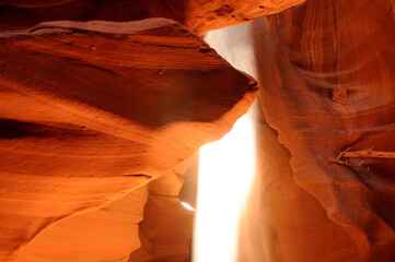 Antelope Canyon Arizona © Paul Moore