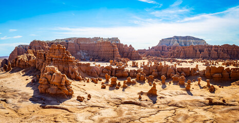 Goblin Overlook panorama across eroded sandstone hoodoo basin © PhotoSpirit