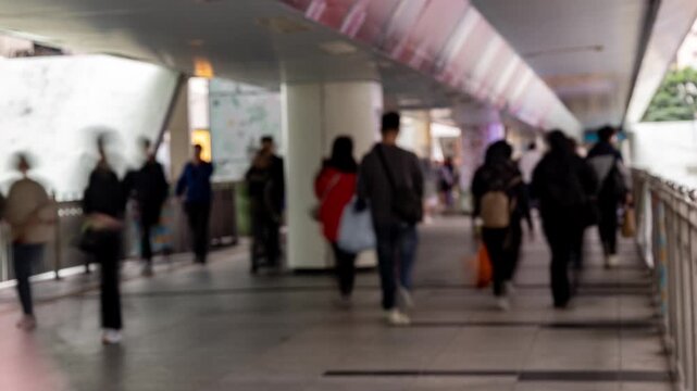 rush along hong kong pedestrian walkway