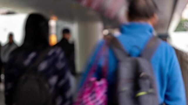 rush along hong kong pedestrian walkway
