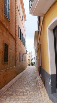 visit, Balearic Islands, outdoors, narrow streets, neighborhood, houses, city trip, town, typical, Spain, travel, must-see, tourist site, tourism, street, discovery, vacation, walking