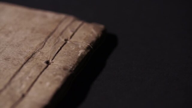 Chosun Dynasty Korean Medicine Book Antique Book Medical Text Hanji Hanja Historical Document Korea 조선시대 한의학 서적 고서 한의학서적 경혈도 한지 한자 역사기록물 문화재 한국
