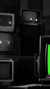 Zoom In On Old TV Screen With Green Screen Mockup In Monochrome - Vertical 4K
