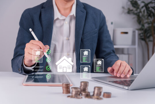 Real Estate Investment and Property Evaluation with Digital Checklist