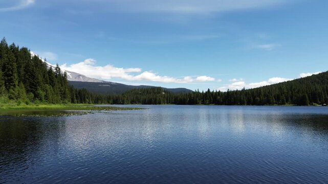 Taking off Trillium Lake - Oregon