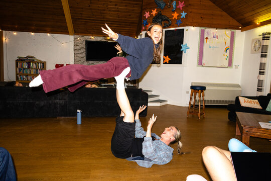 Energetic balance trick shared between two friends