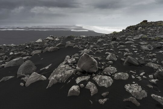 Black sand and stones, Ing&oacute;lfsh&ouml;f&eth;i, landing place of the first Icelandic land grabber Ing&oacute;lfur Arnarson, Iceland