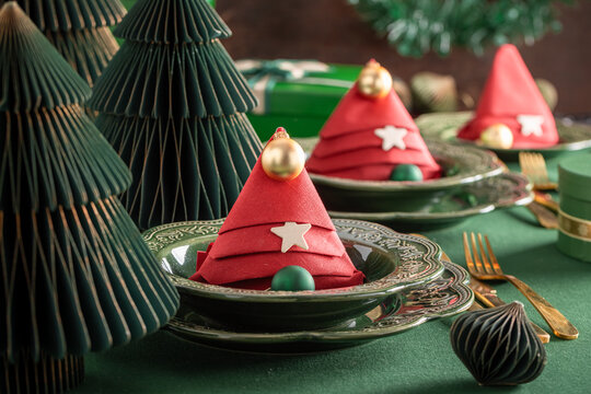 Festive Green Christmas Table Arrangement with Paper Trees