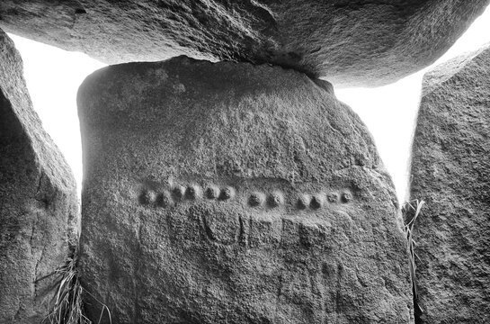 Reliefs of pairs of breasts with necklace, All&eacute;e couverte of the dolmens of Kerguntuil (also Kerguntuilh), Tr&eacute;gastel, C&ocirc;tes-d'Armor, Brittany, France