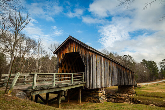 Auchumpkee Creek Covered Bridge