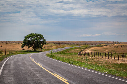 Highway Curve near Cimarron on NM Highway 58