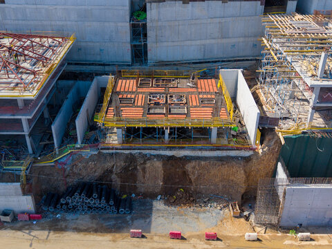 Hollow Brick Slab Formwork And Reinforced Concrete Structure