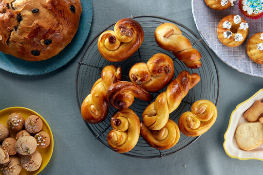 Jidase Czech yeast pastries for Easter celebration